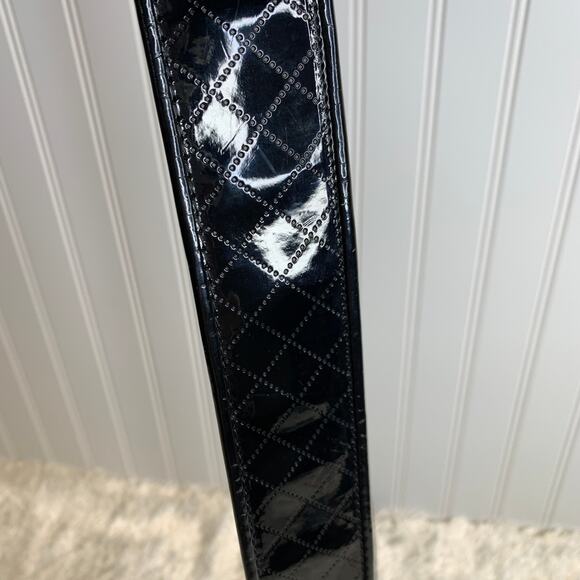 Black Patent Leather Wide Quilt Textured Belt Small - Picture 7 of 7
